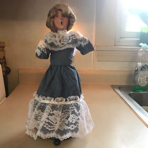 The Nutcracker, The Carolers, 1999